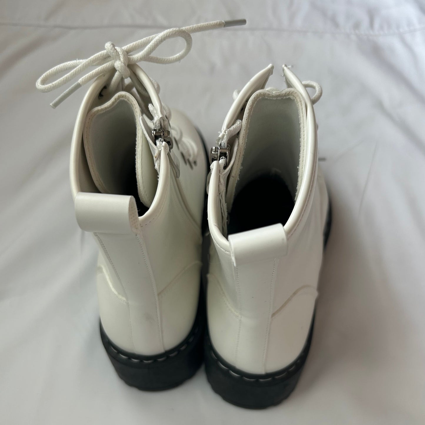 Women’s Shoes