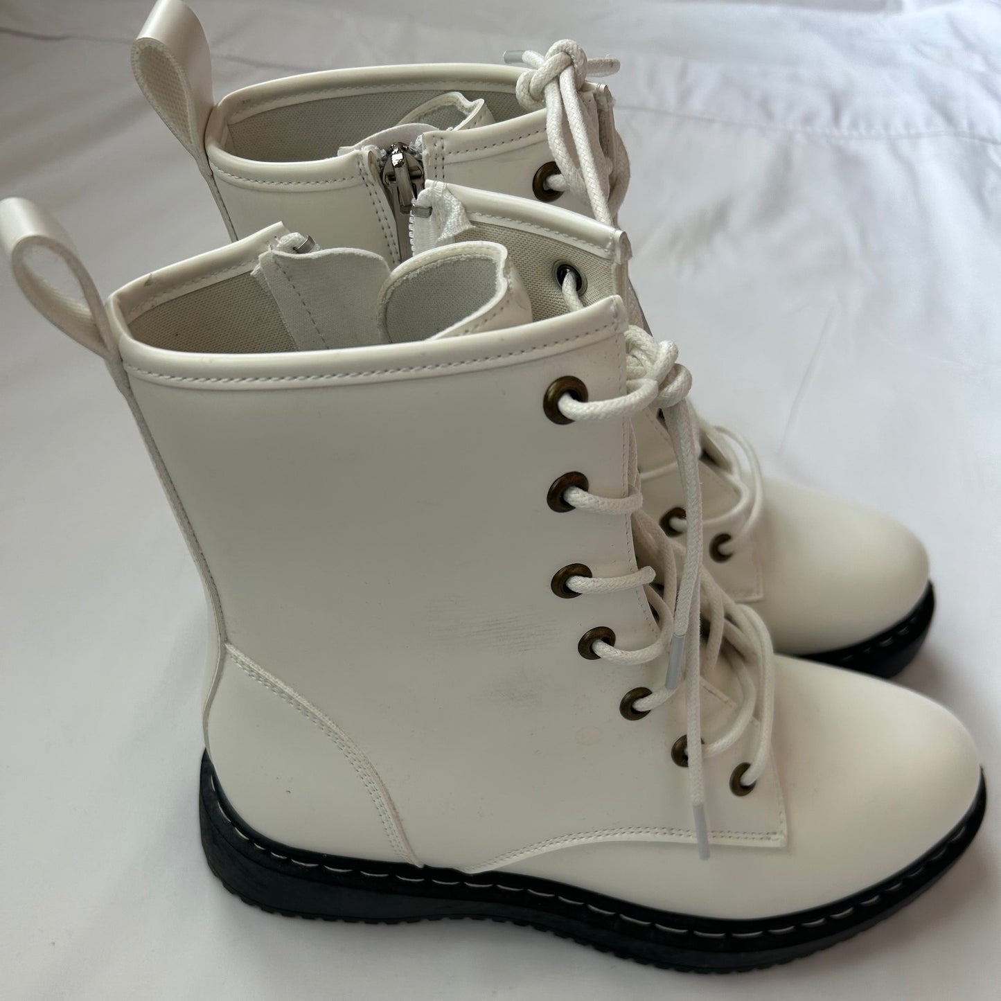 Women’s Shoes